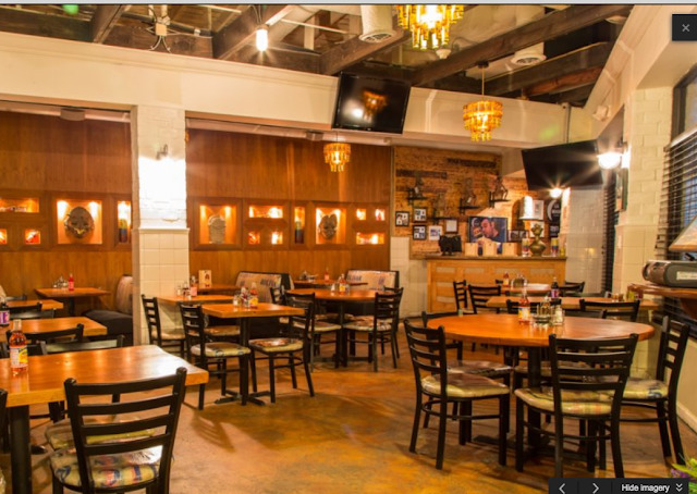 La Moon Restaurant